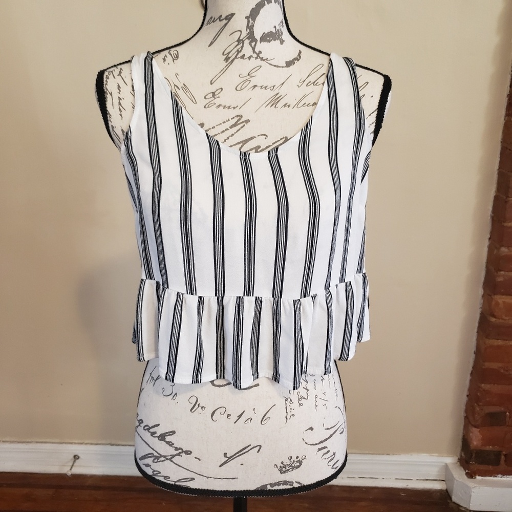 L.A Hearts Strip Crop Tank Top - Picture 1 of 6